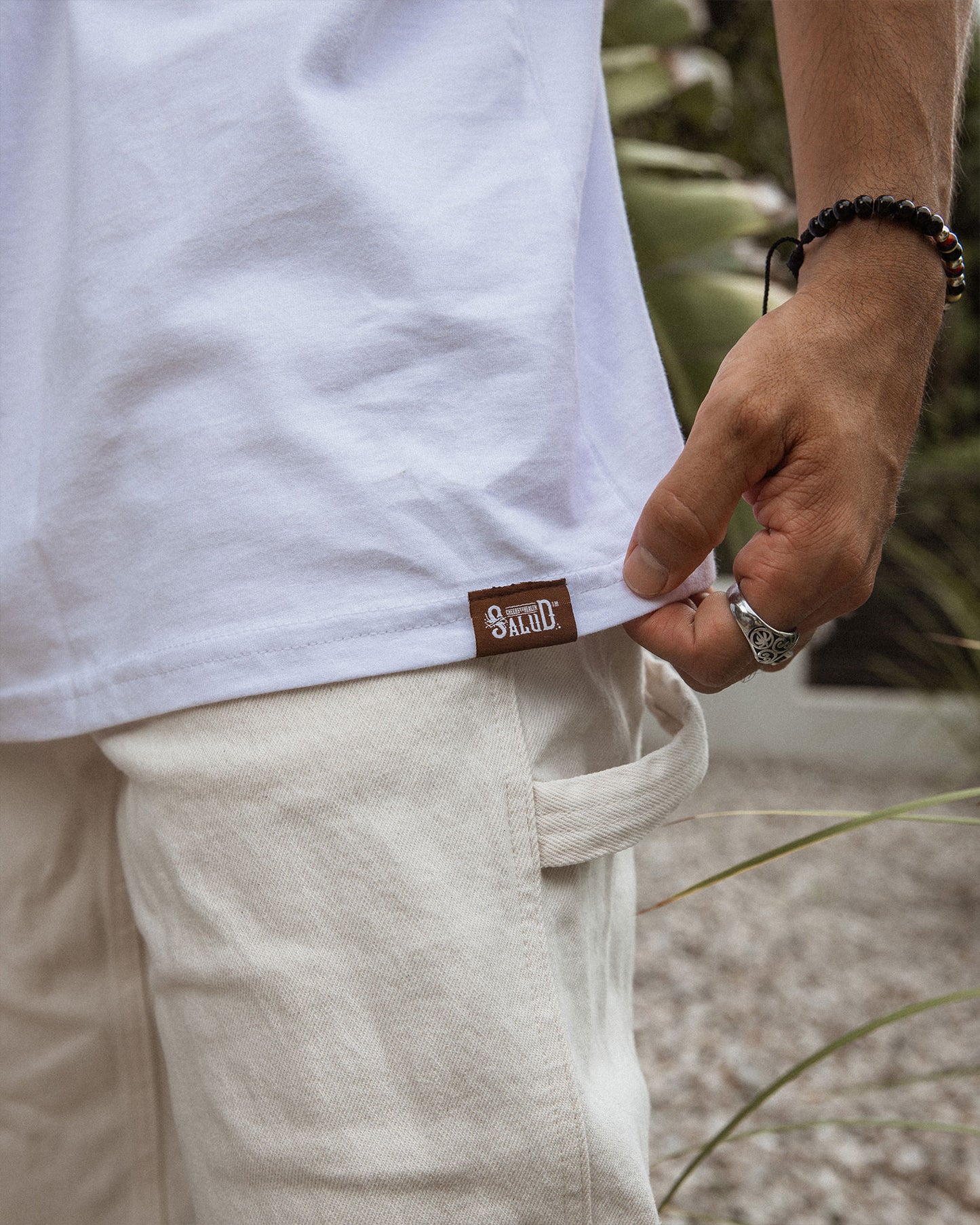 Salud Primary Tee - White