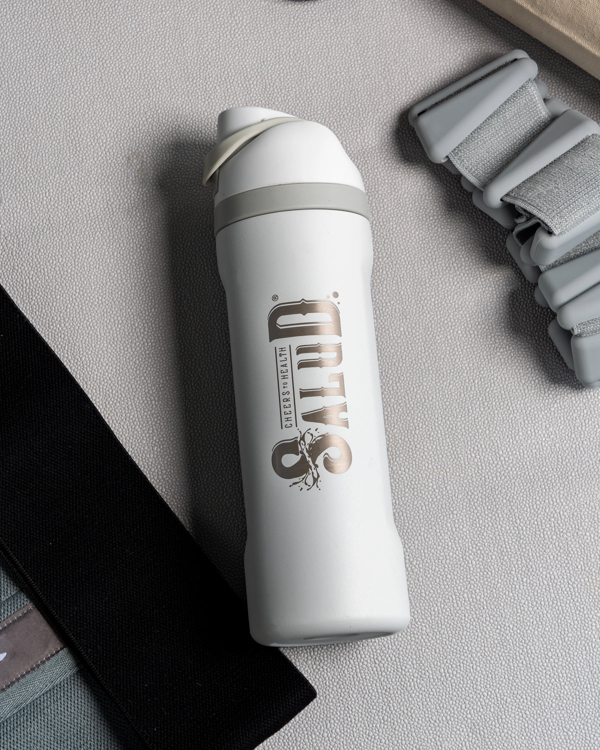 24OZ SIP & GO BOTTLE - WHITE