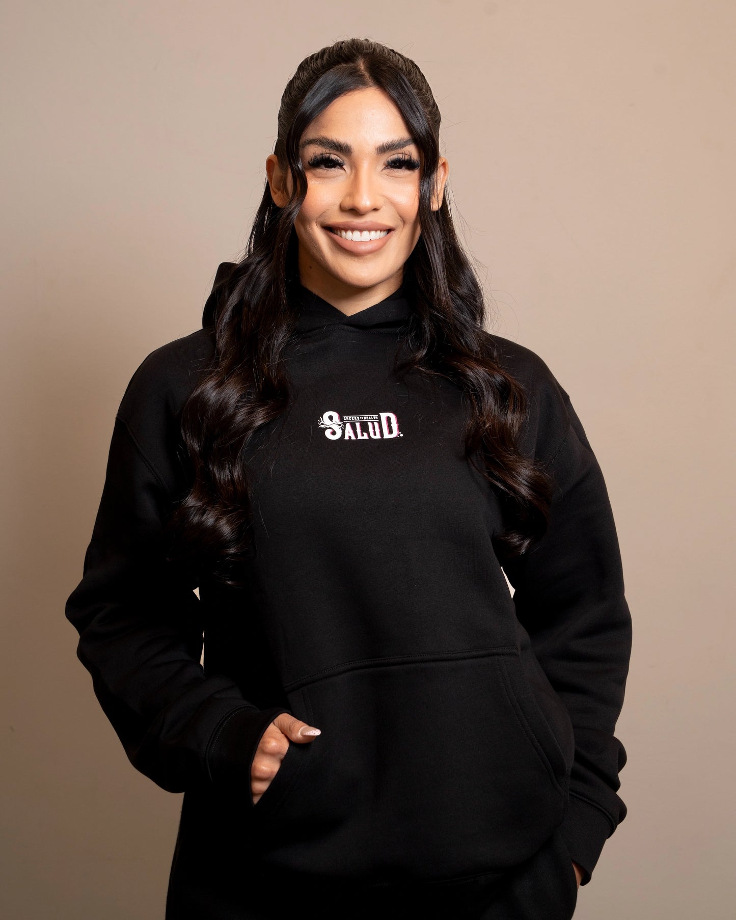 Salud Classic Hoodie - Black