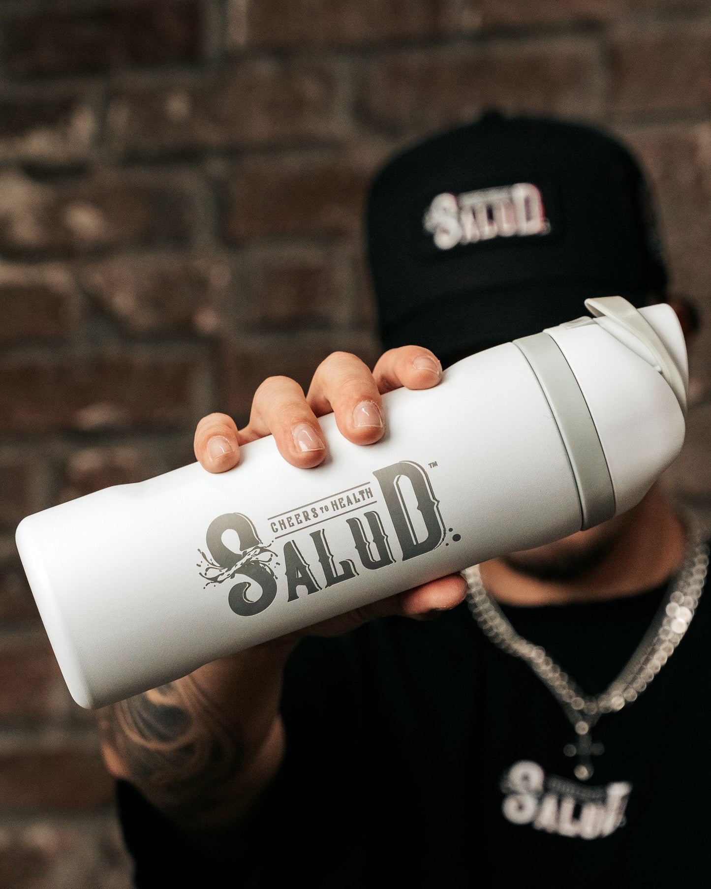 24OZ SIP & GO BOTTLE